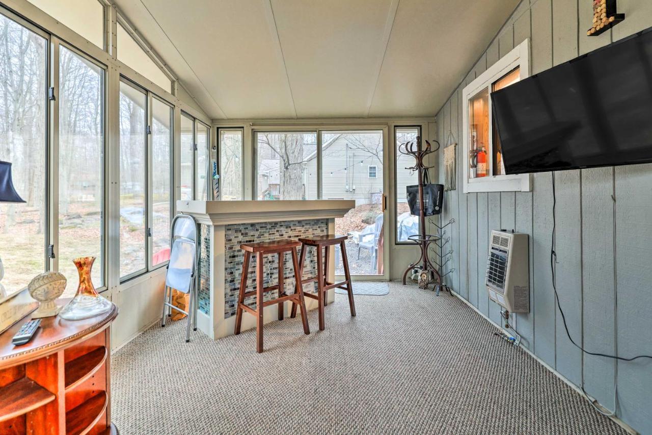 Poconos Vacation Home Walk To Locust Lake! Pocono Lake Esterno foto