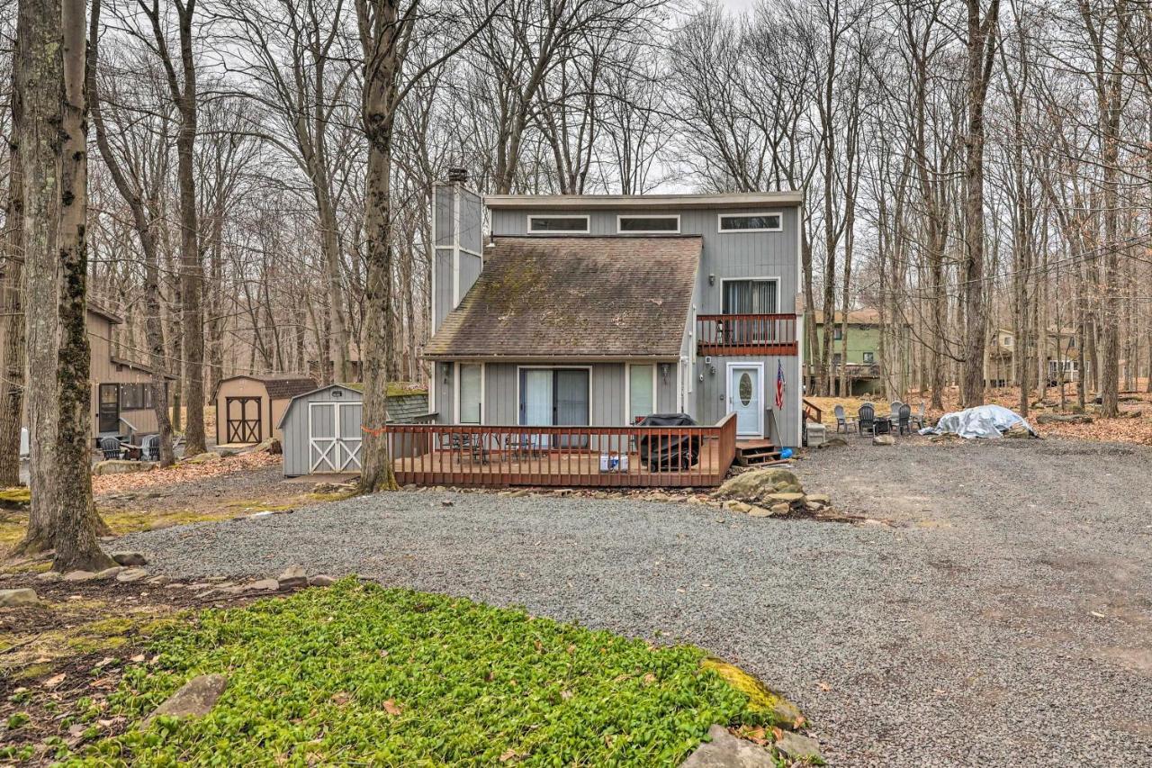 Poconos Vacation Home Walk To Locust Lake! Pocono Lake Esterno foto